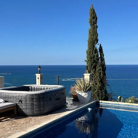 Aquavitus Villa Pachyammos